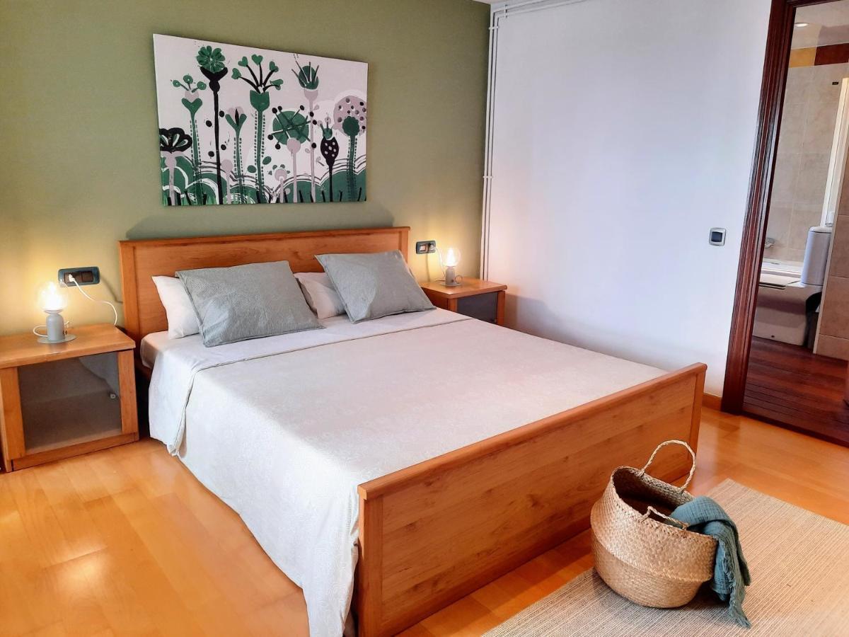 Bright Apartment Near The Beach And Barcelona By Train Masnou Exterior photo